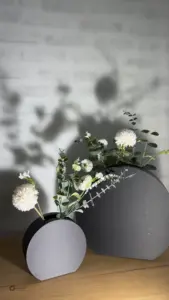 moderne minimalistische Design Vasen 2er Set mit Kunstblumen Dekoration