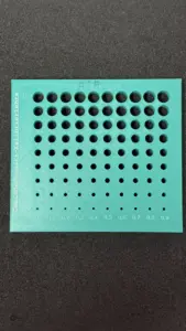 3D-gedruckte Lochkalibrierungs-Prüfplatte aus ASA mit Bohrungen von 2,0 bis 10,9 mm